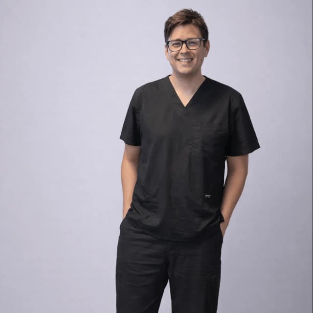 Especialista dental en Bienestar Dental Providencia