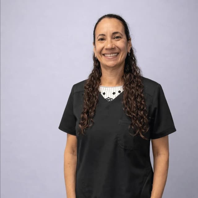 Especialista dental en Bienestar Dental Providencia